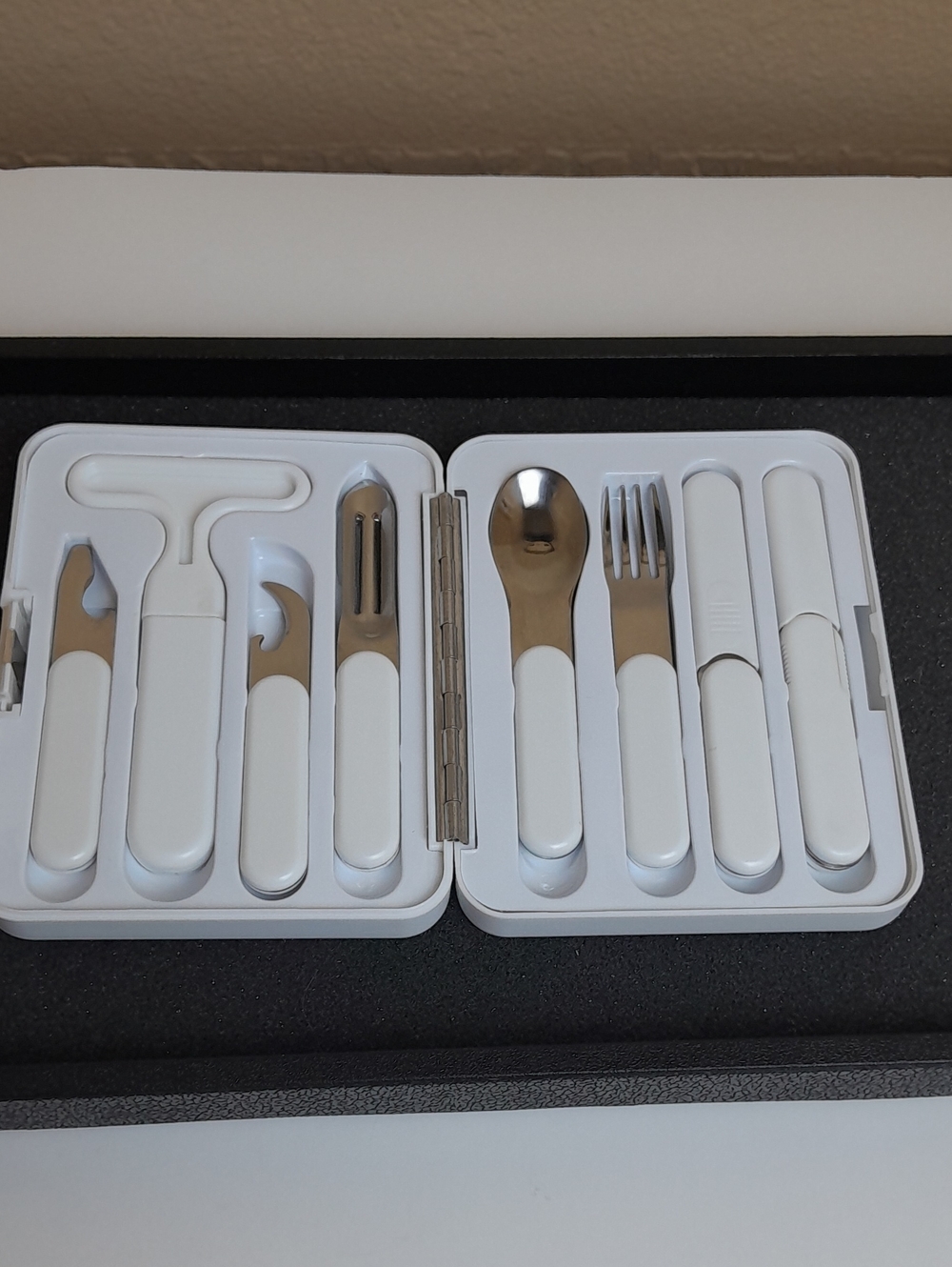 Crate&Barrel White Portable Gadget Set - 8-Piece